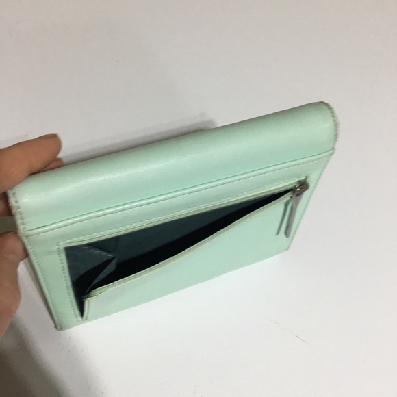 Mint Green Matt and Nat wallet - Picture 2 of 3